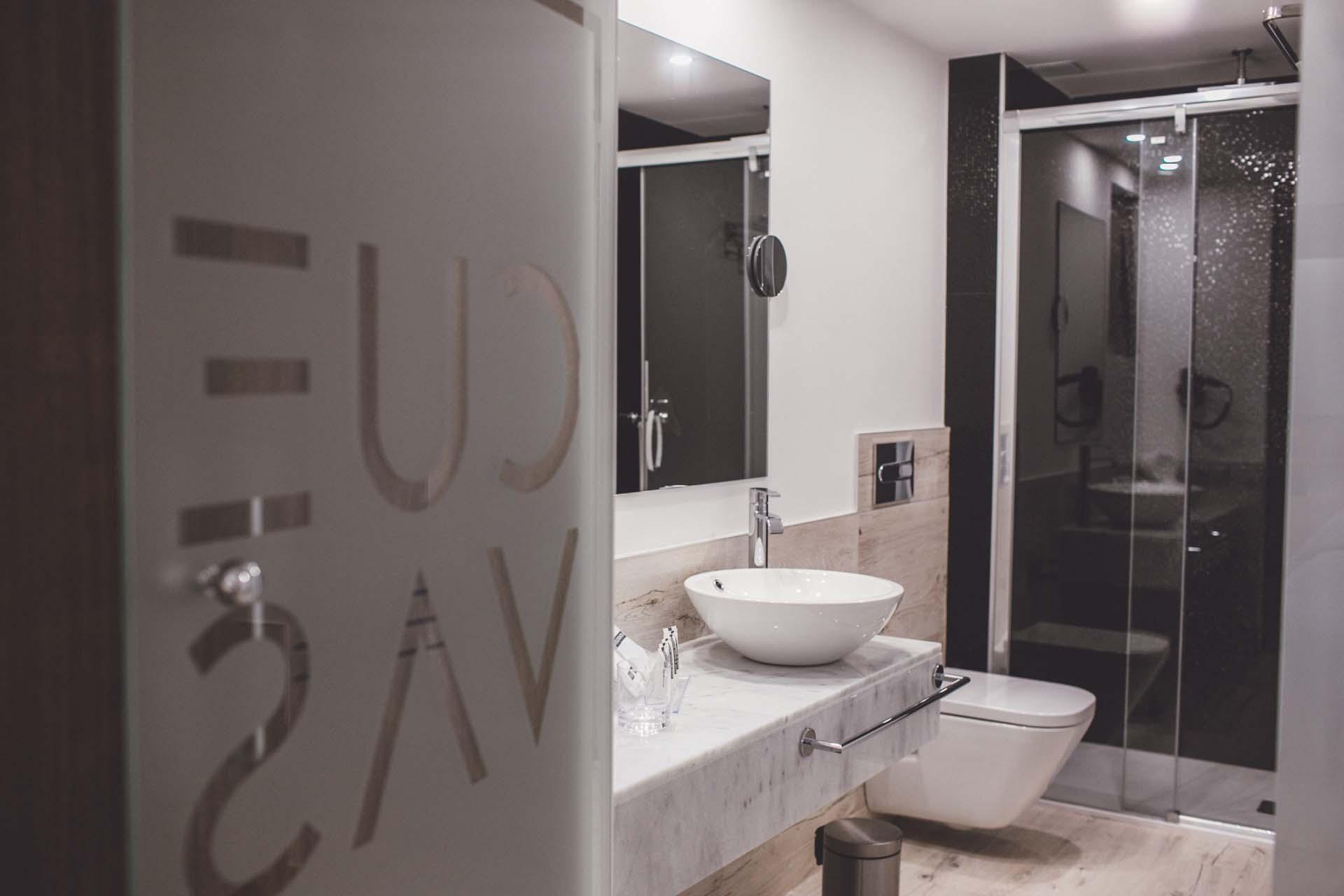 Hotel Cuevas - Adults Only Сантільяна-дель-Мар Екстер'єр фото