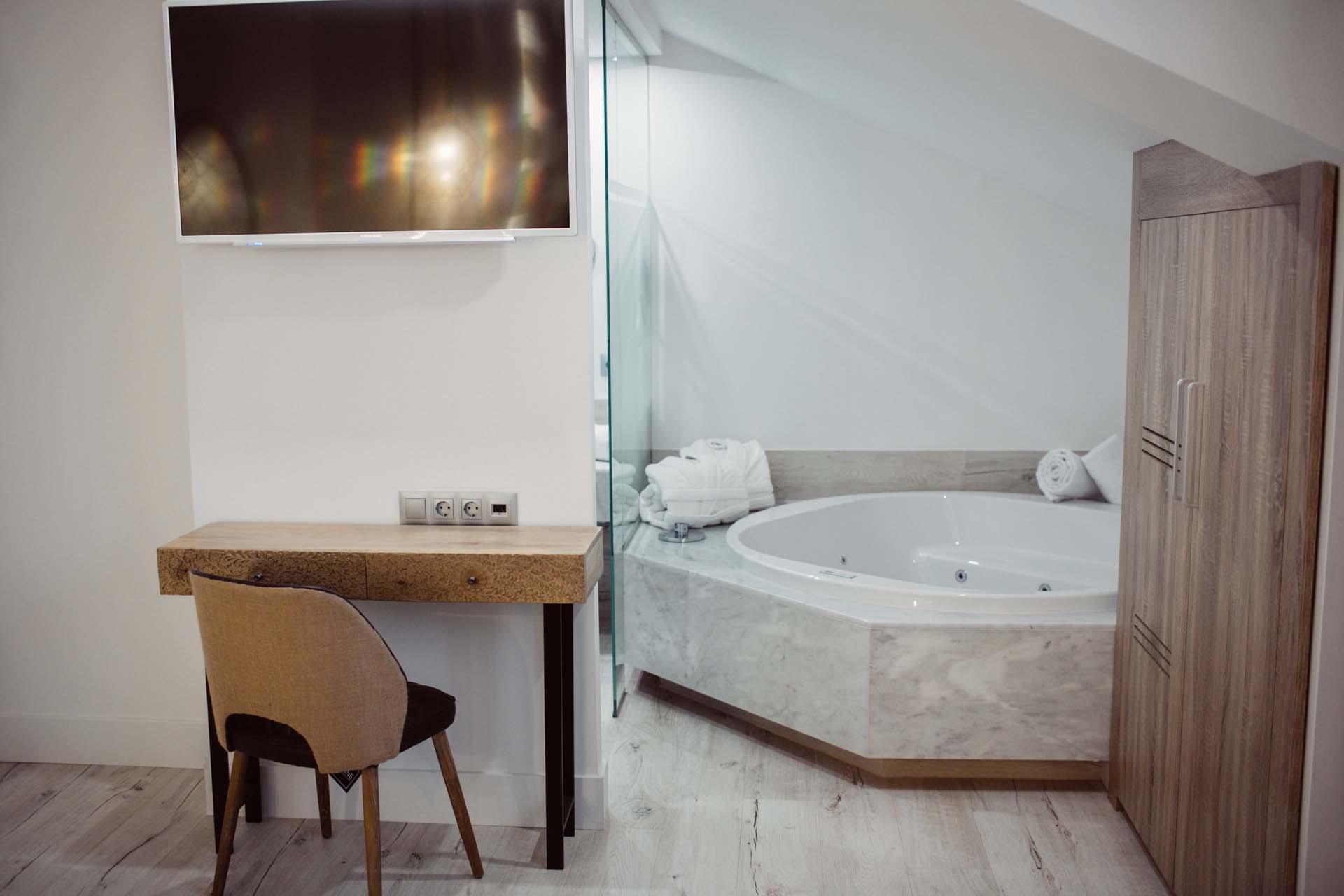 Hotel Cuevas - Adults Only Сантільяна-дель-Мар Екстер'єр фото
