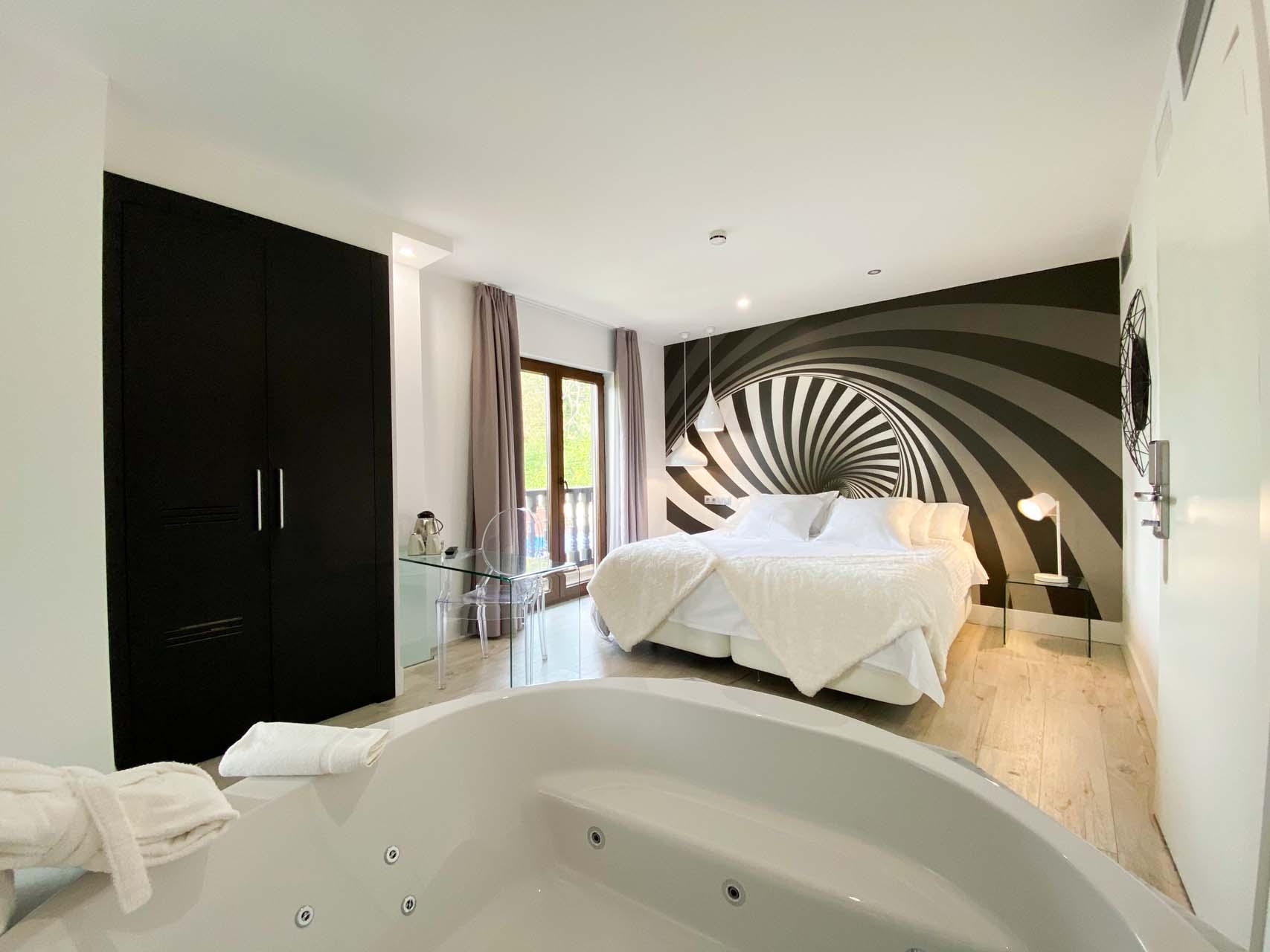 Hotel Cuevas - Adults Only Сантільяна-дель-Мар Екстер'єр фото