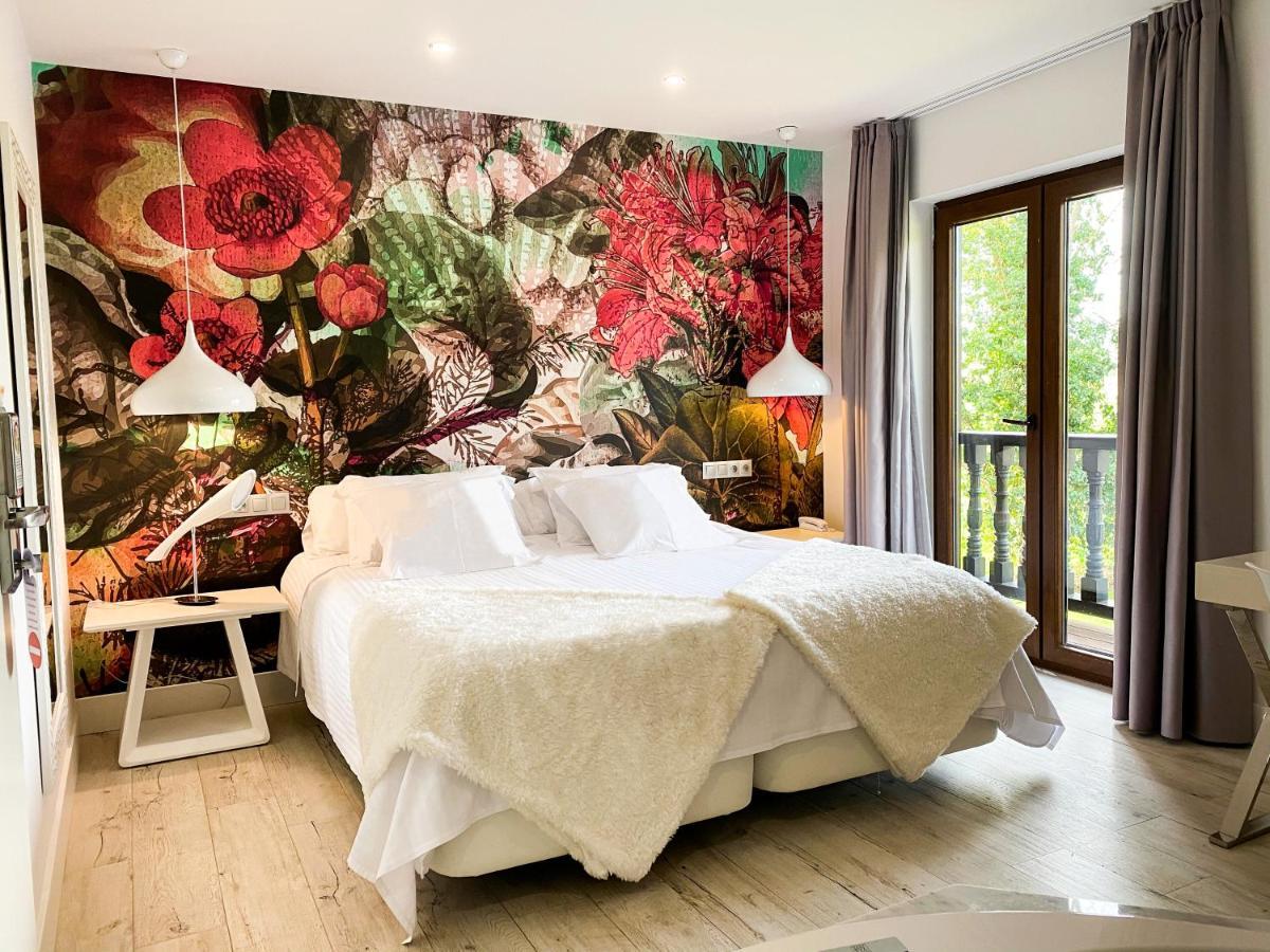 Hotel Cuevas - Adults Only Сантільяна-дель-Мар Екстер'єр фото